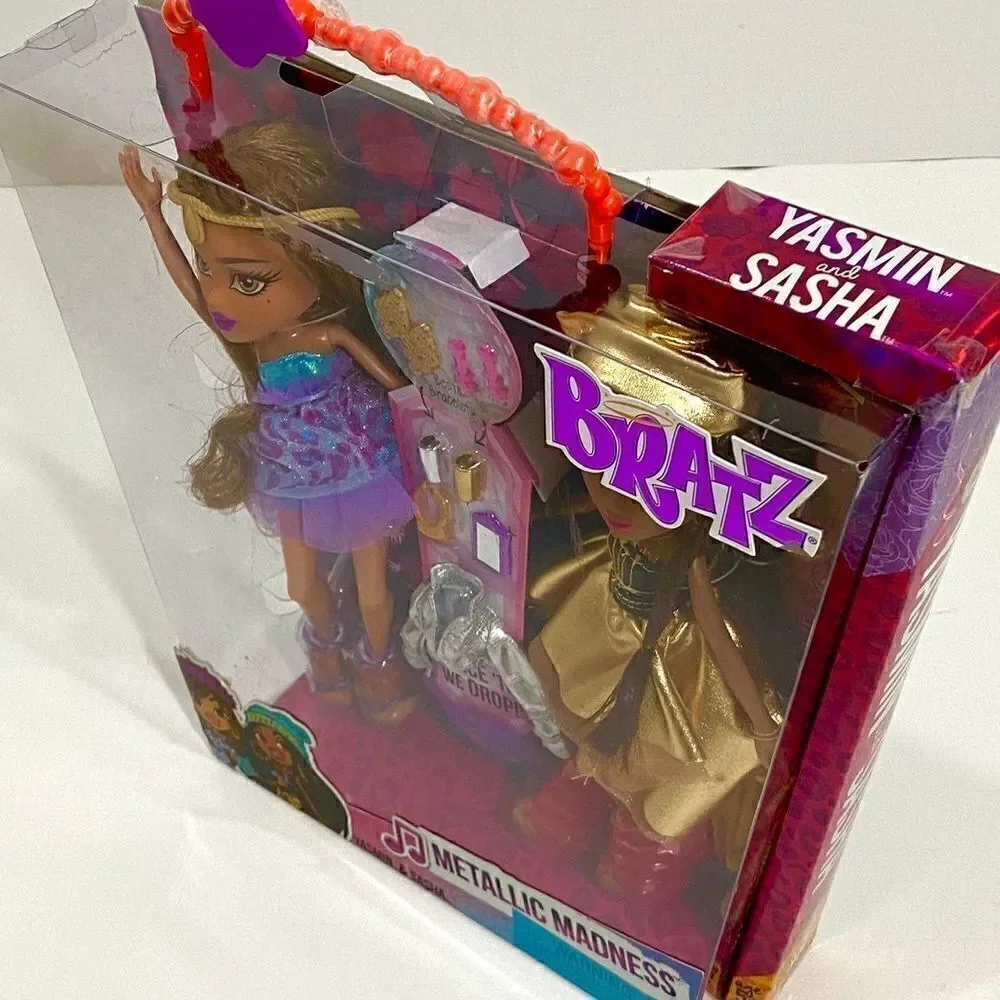NIB BRATZ Yasmin & Sasha Metallic Madness 2 Dolls & Accessories Set.